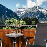 Leitner Hotel