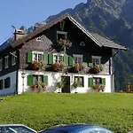 Leitner 4* Mittelberg