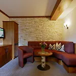 Leitner Hotel