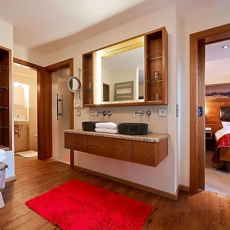 Leitner Hotel 4*