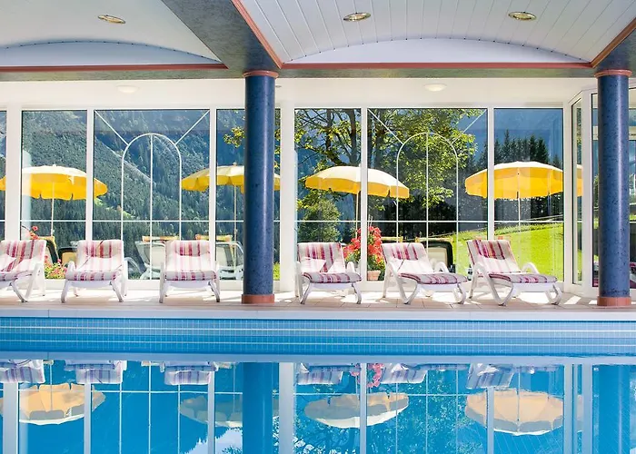 酒店 莱特纳酒店 4*